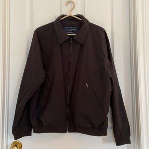 Vintage Men’s size medium windbreaker, brand: Vroom Dreesman Munich